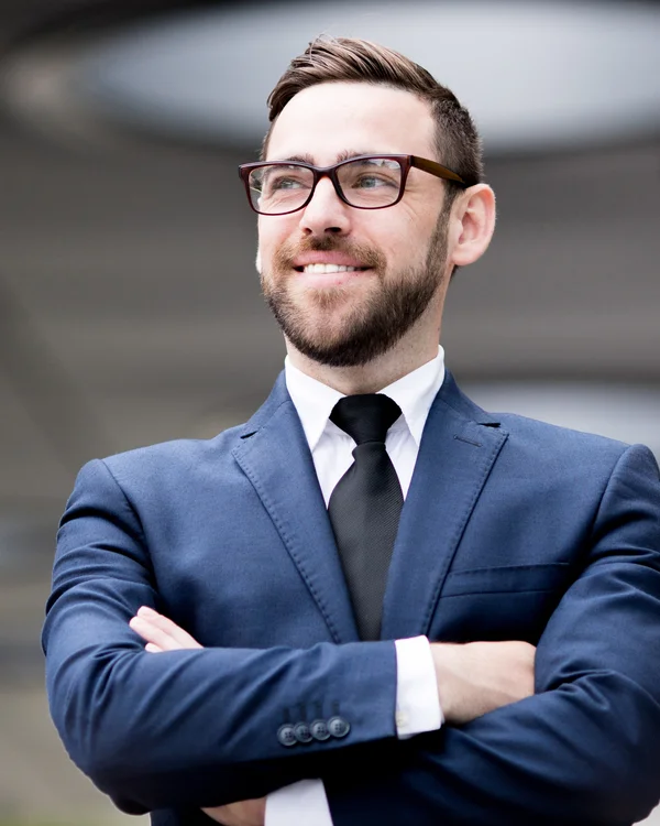Director ejecutivo de Keyperson